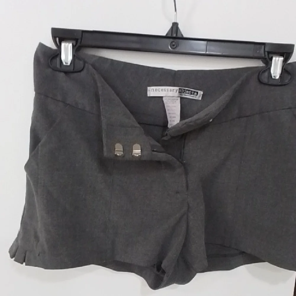 Lot of 4 Shorts Black and Gray Women's Shorts PRE-OWNED - Picture 9 of 11